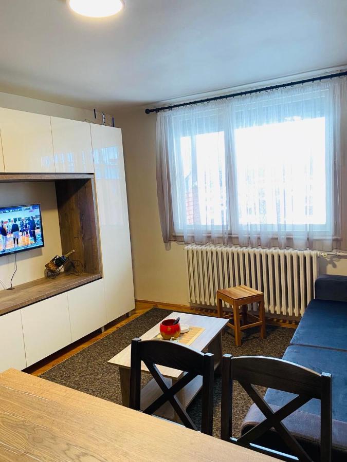Sofi Apartment Nis Exterior photo